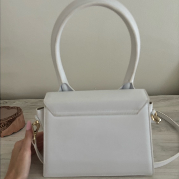 Jacquemus Le Grand Chiquito!! - Picture 4 of 5